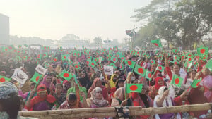 টুঙ্গিপাড়ায় প্রধানমন্ত্রীর নির্বাচনী জনসভা কানায় কানায় পূর্ণ 