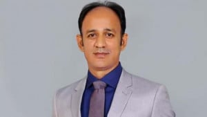 আচরণবিধি ভঙ্গে ব্যারিস্টার সুমনকে শোকজ