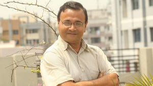 ‘হুমায়ূন স্যারের কাজের বাইরে আমার ছেলে-মেয়ে এই প্রথম কোনো কাজের প্রশংসা করল’
