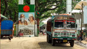 বেনাপোল বন্দরে আমদানি-রপ্তানি বাণিজ্য বন্ধ