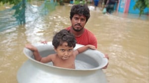 শুকনো খাবারে দিন যাচ্ছে শিশু জেসমিন তাইফাদের