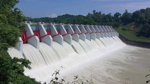 খুলে দেওয়া হল কাপ্তাই বাঁধের ১৬ জলকপাট