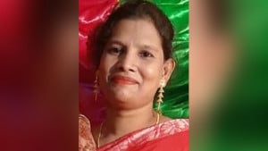 পটিয়ায় খেলা নিয়ে ঝগড়ায় প্রাণ গেল খেলোয়াড়ের মায়ের