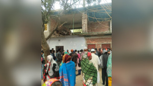 নওগাঁয় নারীর গলাকাটা মরদেহ উদ্ধার