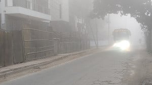 হাড়কাঁপানো ঠান্ডায় কাহিল কুড়িগ্রামের মানুষ 