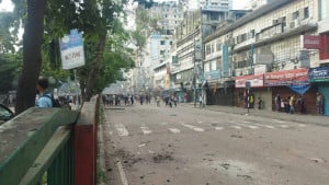 চাঁনখারপুল এলাকায় ৩ শিক্ষার্থী গুলিবিদ্ধ 