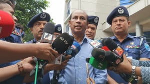 দেশে জঙ্গিবাদ এখন পুরোপুরি নিয়ন্ত্রণে: এসবি প্রধান
