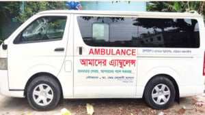 মনিরামপুরে লাশ ও রোগী বহন করছে ‘আমাদের অ্যাম্বুলেন্স’