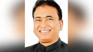 সন্দেহভাজন ১০ ব্যক্তির  ব্যাংক অ্যাকাউন্ট তলব