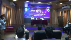 পদ্মা সেতুর নির্মাণ ব্যয় কম‌ছে দেড় হাজার কো‌টি টাকা