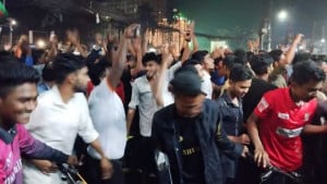 আনন্দে ভাসছে বরিশাল নগরী