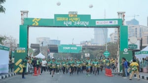 ‘অক্সফাম রান’ ম্যারাথন অনুষ্ঠিত