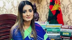 আত্মসমর্পণ করে জামিন পেলেন বিএনপি নেত্রী নিপুণ রায়