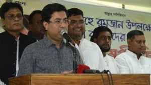 ঈদের পরই শুরু বঙ্গবাজার মার্কেট নির্মাণকাজ: মেয়র তাপস