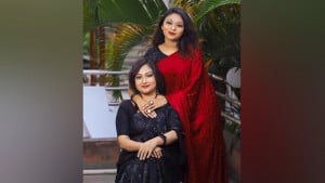 বেইলি রোডে আগুন: ভিকারুননিসার শিক্ষিকা ও তার মেয়ে নিহত