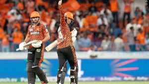 কোহলির সর্বাধিক ছক্কার রেকর্ড ভাঙা কে এই অভিষেক