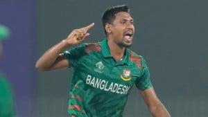 মুস্তাফিজের ৬ উইকেট, বাংলাদেশের লক্ষ্য ১০৫