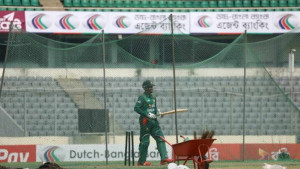 ম্যাচ শেষ হতেই সাকিবের ব্যাটিং অনুশীলন