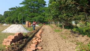 আলফাডাঙ্গায় এগিয়ে চলছে বিনোদন কেন্দ্রসহ নানা উন্নয়ন প্রকল্পের কাজ