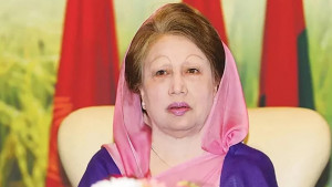 মার্কিন দূতাবাস থেকে বাসায় ফিরলেন খালেদা জিয়া