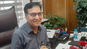 যুগ্ম সচিব-অতিরিক্ত সচিবে দ্রুত পদোন্নতি, নতুন ডিসি নিয়োগে ফের বাছাই তালিকা