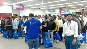 লিবিয়া থেকে ফিরলেন আরও ১৫০ বাংলাদেশি