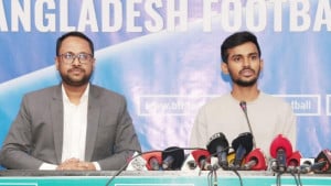 বাফুফে নির্বাচনের গ্রহণযোগ্যতা নিয়ে ক্রীড়া উপদেষ্টার সন্দেহ