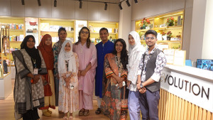 ‘ইভোলিউশান ইউকে’র বিক্রয়কেন্দ্র উদ্বোধন