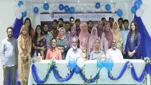 আইএসইউ’র সিএসই বিভাগের দ্বিতীয় ও তৃতীয় ব্যাচের বিদায় সংবর্ধনা 