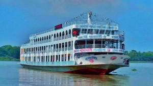 বৈরী আবহাওয়ায় ৬ রুটে নৌ চলাচল বন্ধ