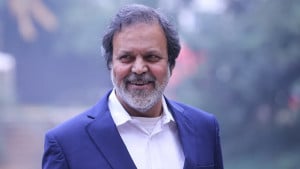 ‘নাট্যকেন্দ্র’ নিয়ে স্মৃতির ঝাঁপি খুললেন তারিক আনাম খান