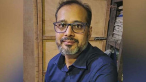 বিএসএমএমইউ শিক্ষক নিপুণ গ্রেপ্তার
