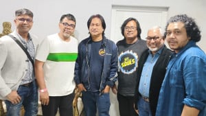 ৪০ বছর পর সোলসের সঙ্গে নকীব খান