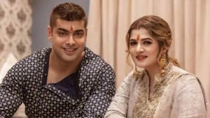 আইনিভাবে তৃতীয় বিয়ের ইতি টানলেন শ্রাবন্তী