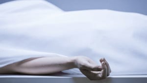 দুমকীতে মাইক্রোবাসের চাকায় পিষ্ট হয়ে প্রাণ গেল আছিয়ার