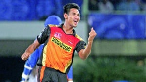 মুস্তাফিজের ইংরেজি-ভীতি নিয়ে বিড়ম্বনায় ছিলেন টম মুডি