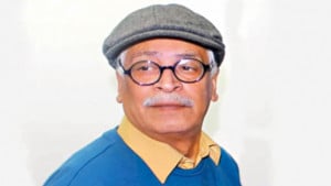 অসীমে শূন্যের ভেতর উড়ে গেলেন কবি দাউদ হায়দার