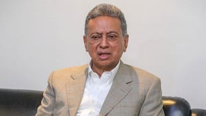 মার্কিন শুল্কহার কমিয়ে আনা রপ্তানি খাতের জন্য সন্তোষজনক: আমীর খসরু