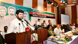 গণমাধ্যম কমিশনের প্রস্তাবিত সংস্কার কার্যক্রম চলতি মাসেই শেষ হবে: উপদেষ্টা মাহফুজ