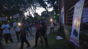 বিএনপি নেতা ফজলুর রহমানের ছবিতে গণ-জুতা নিক্ষেপ