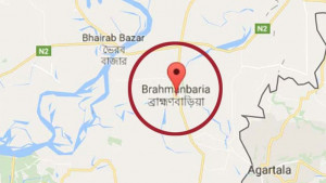 এসিডে ঝলসে দিল আবিরের মুখ