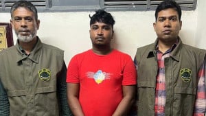 মোহাম্মদপুরে ছিনতাই চক্রের ‘ভাগনে বিল্লাল’ গ্রেপ্তার