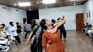 ‘দেয়াল’ দিয়ে শুরু চার দিনব্যাপী সেলিম আল দীন নাট্যোৎসব
