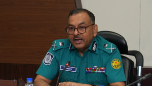 জন্মাষ্টমীর অনুষ্ঠান ঘিরে থাকছে নিশ্ছিদ্র নিরাপত্তা: ডিএমপি কমিশনার