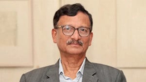 শেখ হাসিনাকে ফেরত দেওয়া নিয়ে ইতিবাচক উত্তর দেয়নি ভারত: পররাষ্ট্র উপদেষ্টা