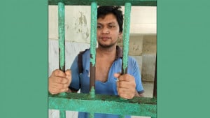 হত্যাচেষ্টা মামলায় গ্রেপ্তার ডাকসুতে ভিপি প্রার্থী জালাল