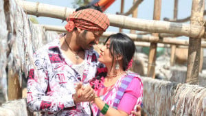 নায়ক-নায়িকা ও নির্মাতাই জানেন না সিনেমা মুক্তির খবর