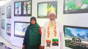 এখনও মানুষ আতঙ্কে দিন পার করছে, বললেন শহীদ রিয়াজের মা