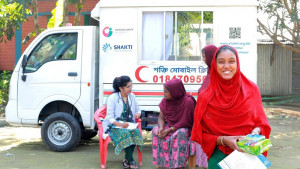 শক্তি ফাউন্ডেশনকে মোবাইল হেলথ ক্লিনিক দিলো অস্ট্রেলিয়ার দুই সংস্থা