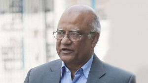 চিকিৎসার জন্য লন্ডন গেলেন খন্দকার মোশাররফ